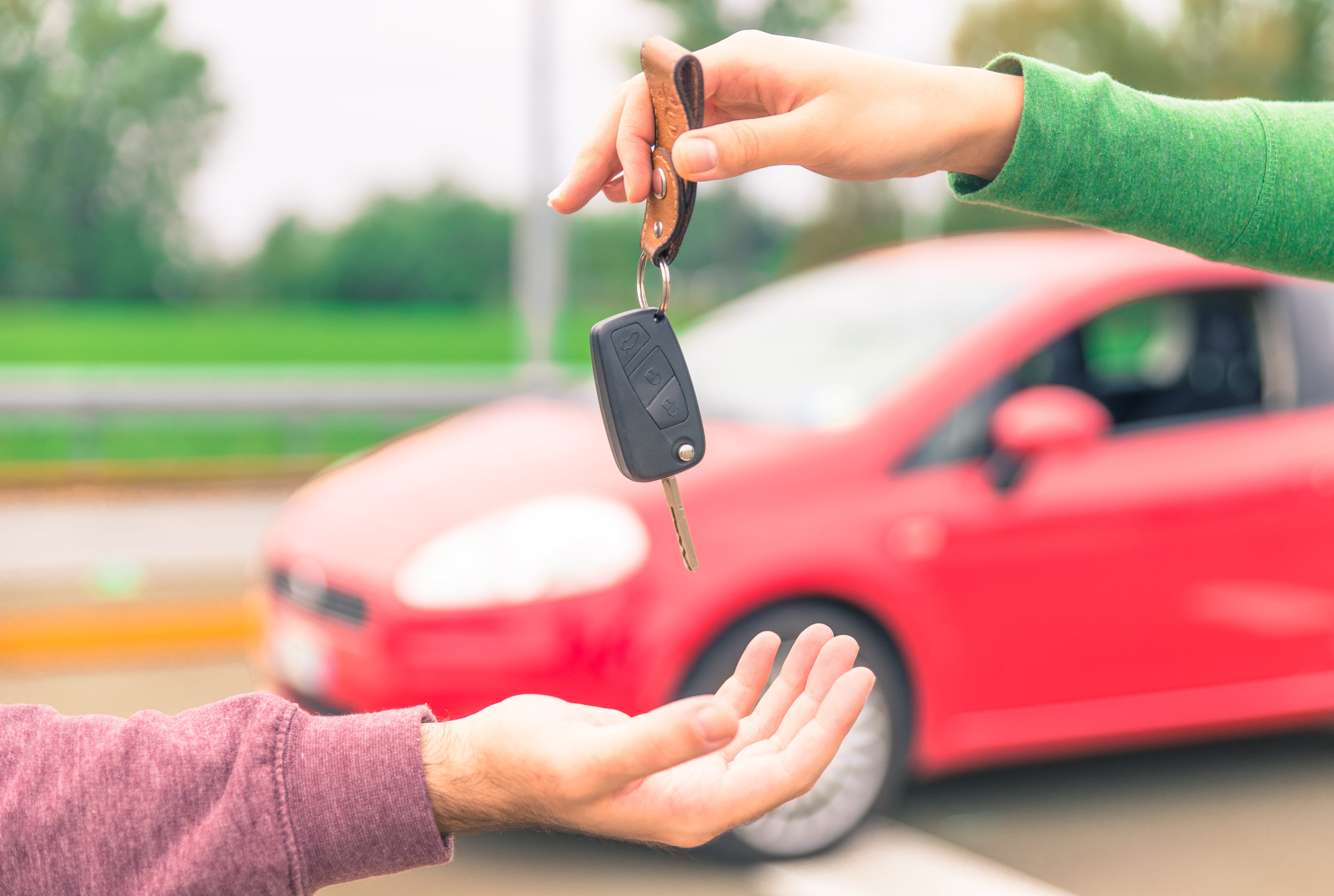 5 Things to Know About Transferring Vehicle Ownership in UAE